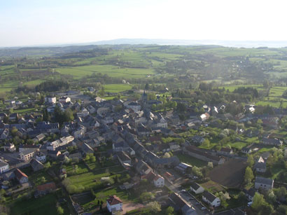 aerial St Gervais d'Auvergne